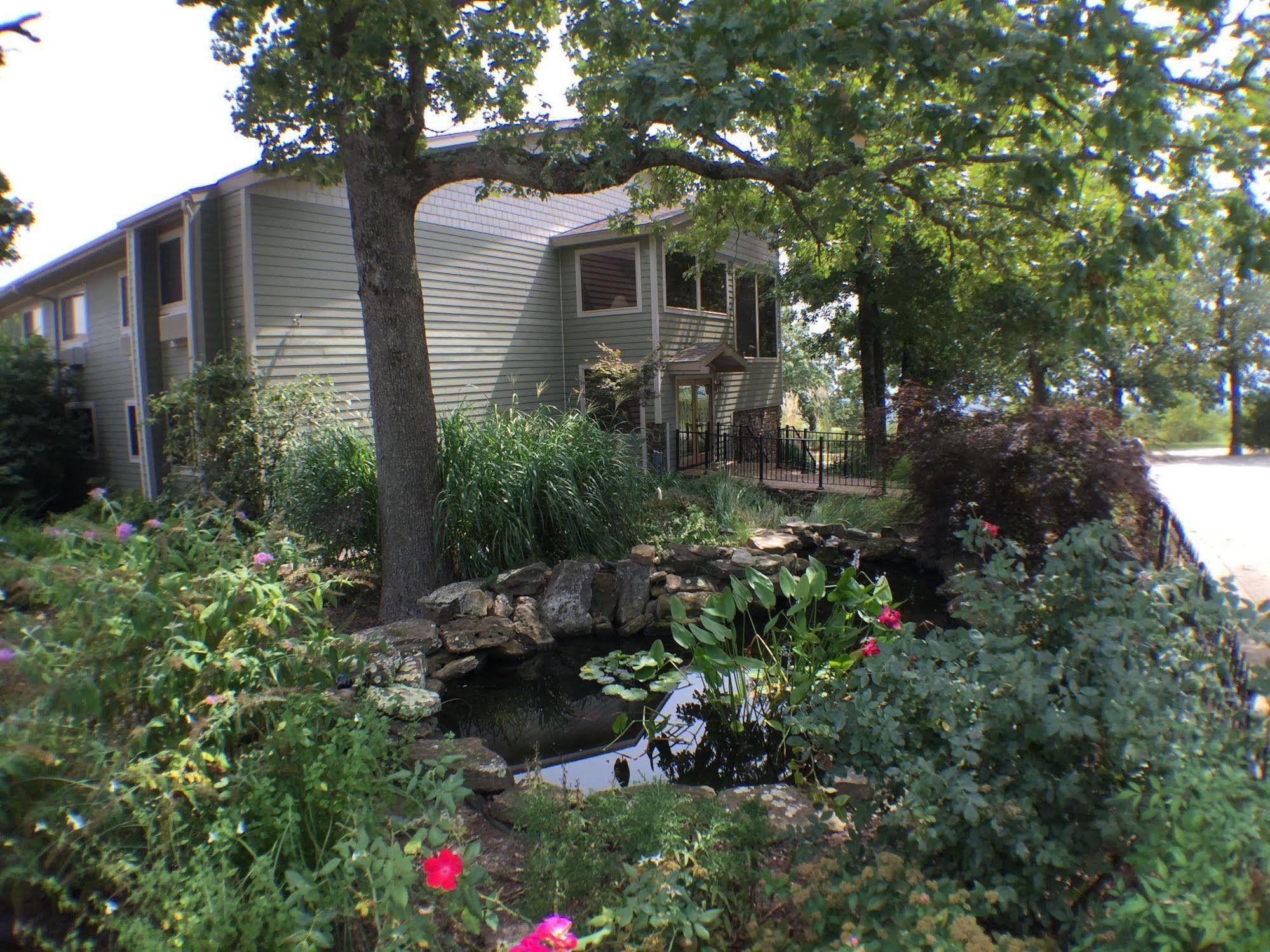 Whitney Mountain Lodge Lost Bridge Village Exterior foto